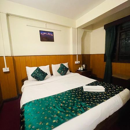 Hotel City House By Hsot Nagla Dhimar Bagian luar foto